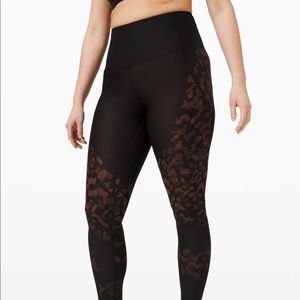 Lululemon Mapped Out High Rise 28”